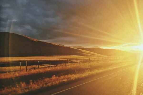 New Zealand Working Holiday Visa Guide for Remote Workers